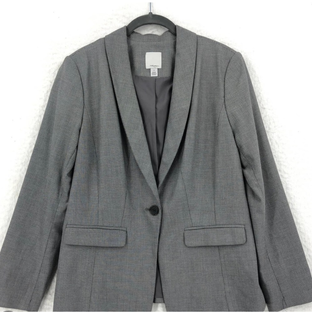 Halogen blazer size 6 petite like new